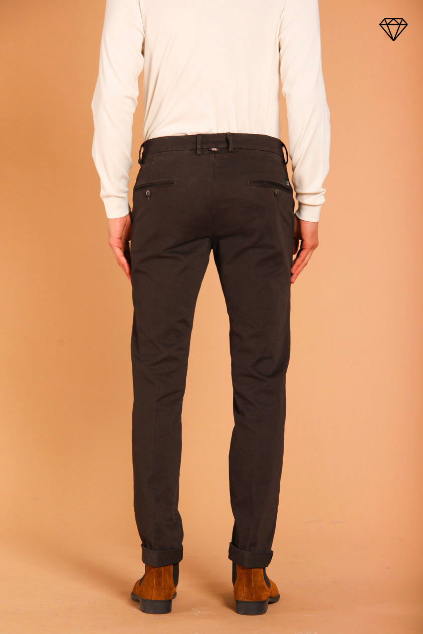 Torino men's chino pants in gabardine slim fit ①