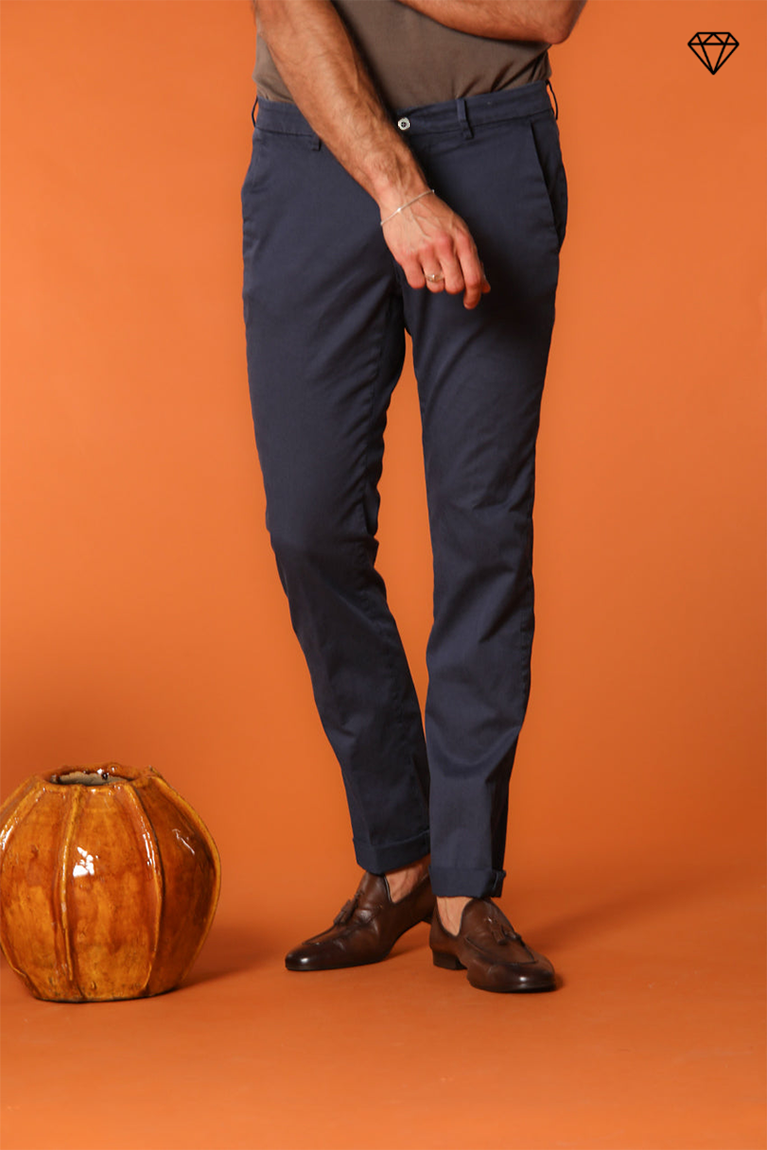 Torino men's chino pants in fine cotton and lyocell tricot slim fit ①