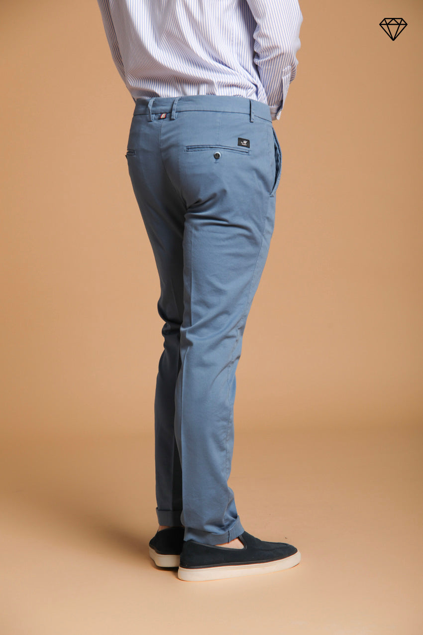 Torino pantalone chino uomo in tricotina fine cotone e lyocell slim fit  ①