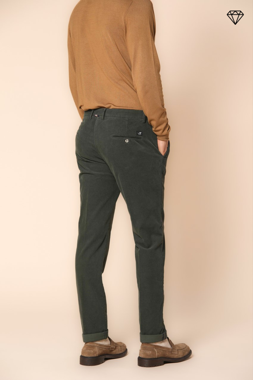 Torino pantalón chino hombre en pana 1500 rayas ajuste slim