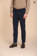 Foto 1 Torino pantalone chino uomo in velluto 1500 righe slim fit  ①