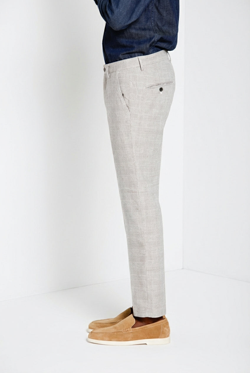 Torino men's chino pants prince of Wales print with dark brown yarn slim fit