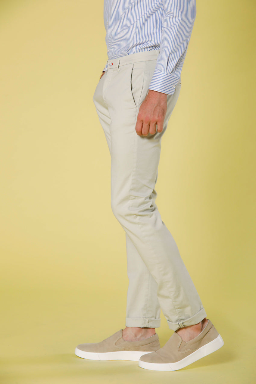 Image 3 de Mason's Torino Summer Color model pantalon chino pour homme en sergé de coton et tencel vert clair