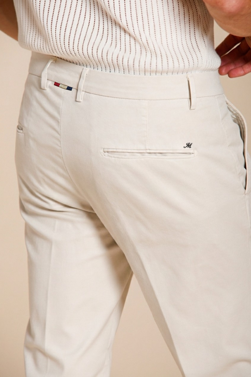 Torino Flex pantalón chino hombre en gabardina stretch slim fit ①