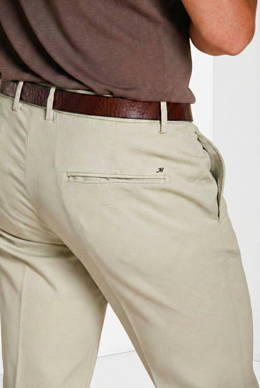 Torino Flex pantalón chino hombre en gabardina stretch slim fit ①