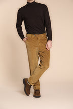 Foto 5 Boston pantalone chino uomo in velluto costa larga relaxed fit