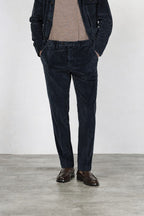 Paris pantalone chino uomo in velluto a costa larga carrot fit