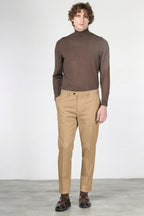 Paris pantalone chino uomo in tricotina stretch carrot fit