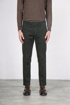 Paris pantalone chino uomo in tricotina stretch carrot fit
