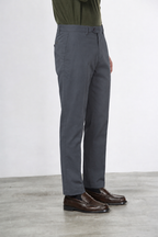 Paris Chinohose für Herren aus Baumwoll- und Wollgabardine mit carrot fit