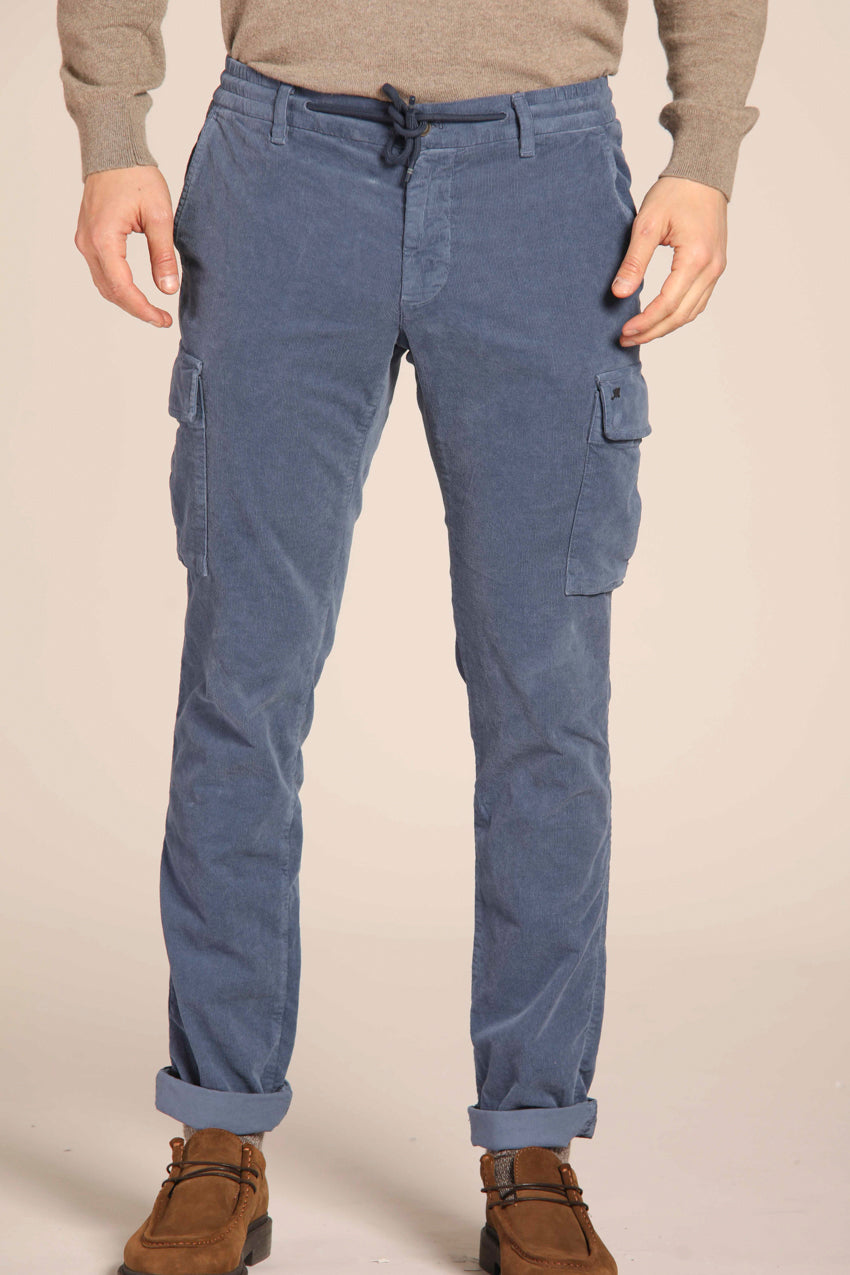 immagine 1 di cargo jogger uomo modello Chile colore azzurro scuro, fit extra slim di Mason's