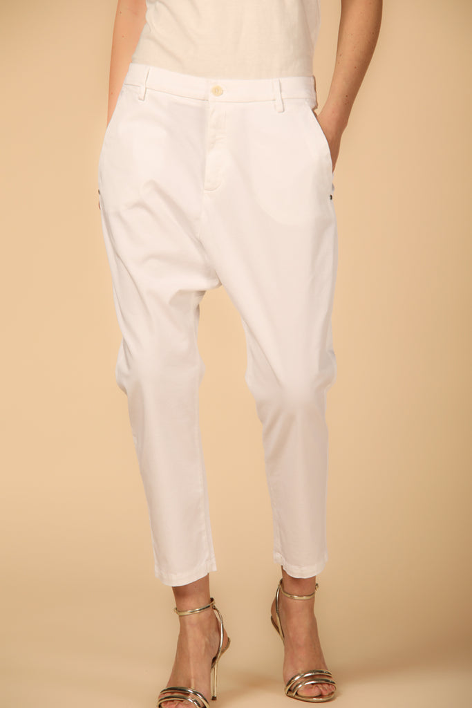 immagine 1 di pantalone chino jogger donna modello Malibu colore bianco fit relaxed di Mason's