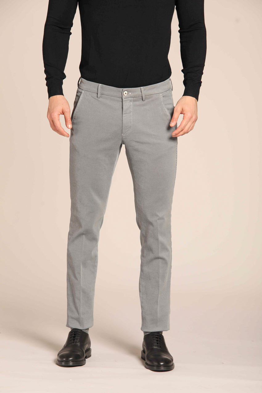 immagine 1 di pantalone chino uomo modello Torino Style, con microfantasia, colore grigio, fit slim di Mason's