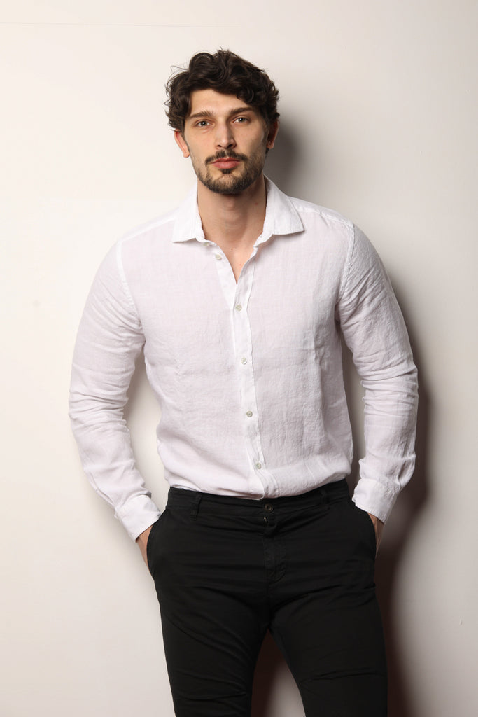 immagine 1 di camicia uomo manica lunga modello Torino in bianco fit regular di Mason's