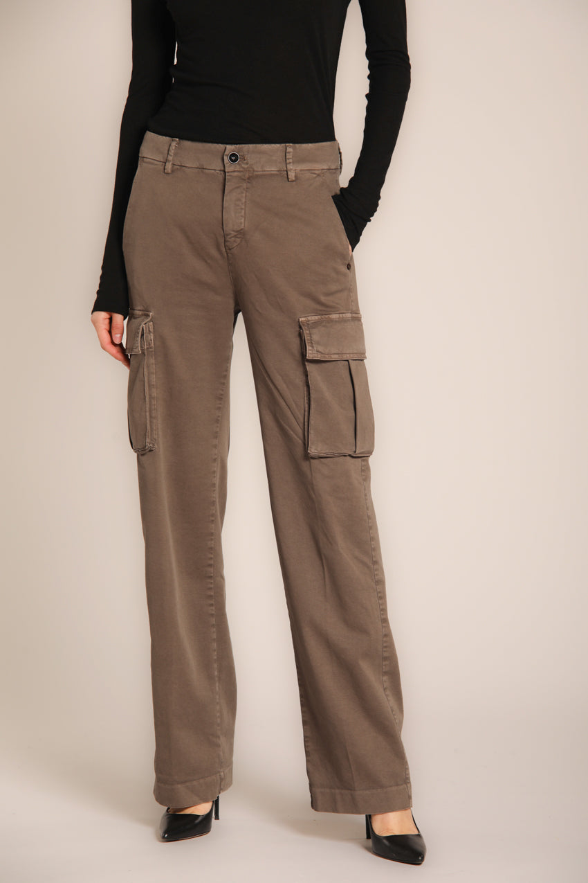 immagine 1 di pantalone cargo donna, modello Victoria di colore cacao, fit straight di Mason's