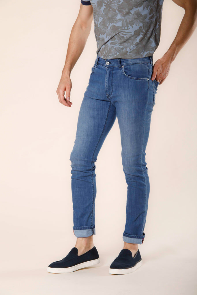 immagine 1 di pantalone uomo denim stretch modello harris 5 tasche colore blu navy slim di Mason's