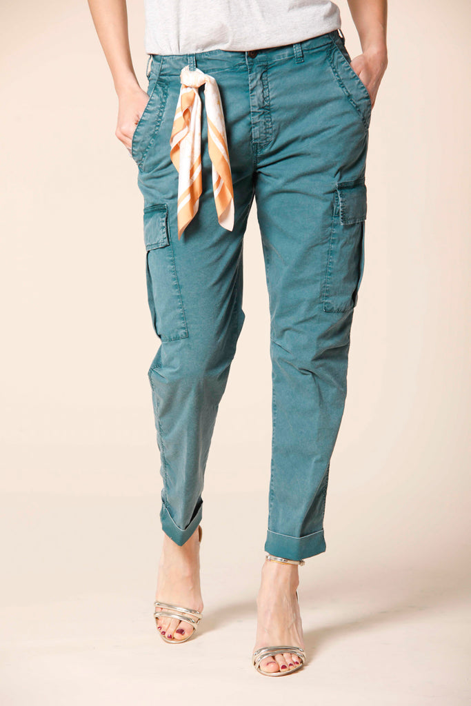 Immagine 1 di pantalone cargo donna in twill di cotone color verde menta incon washes modello Judy Archivio W di Mason's