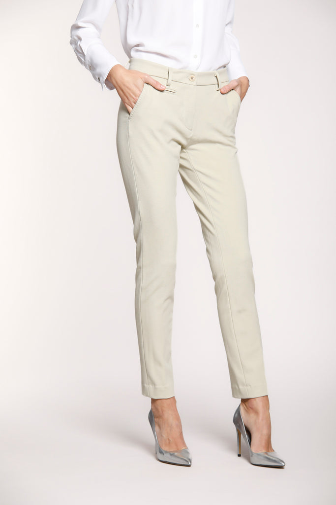 immagine 1 di pantalone chino donna in jersey colore panna modello New York Slim di Mason's