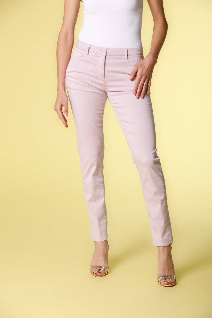 Immagine 1 di pantalone chino donna in raso stretch color glicine modello New York Slim di Mason's