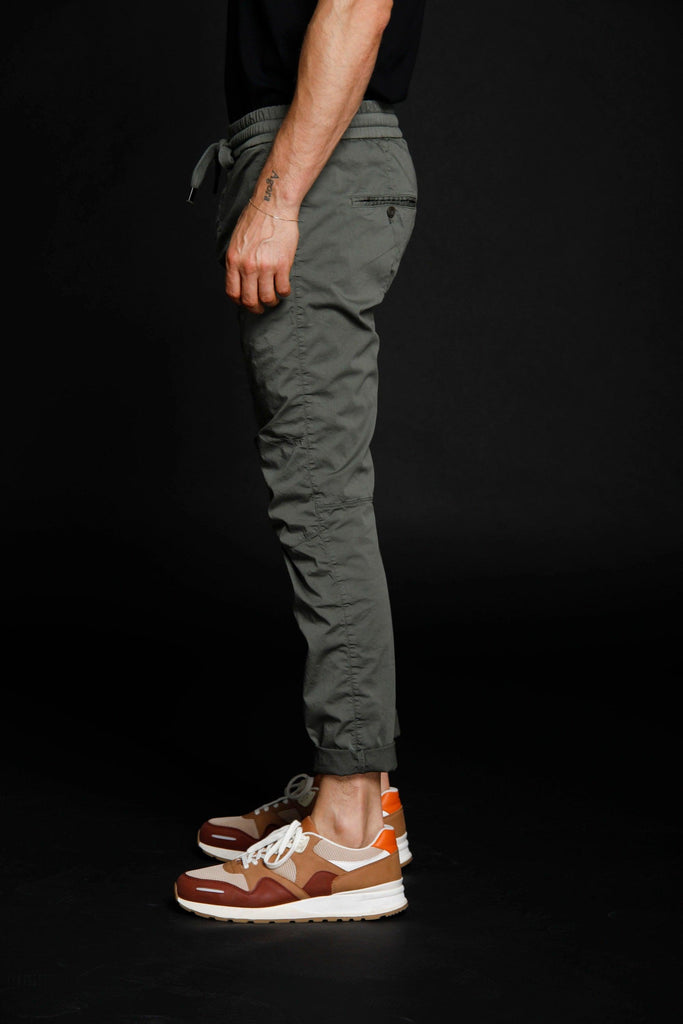 John pantalone uomo chino jogger in nylon stretch Logo edition carrot fit ① - Mason's 
