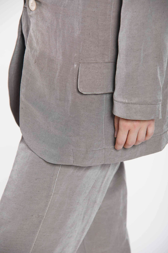 Letizia blazer da donna lungo con un bottone in lino e viscosa